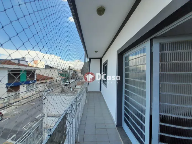 Apartamento sob-Loja para ALUGAR no Centro