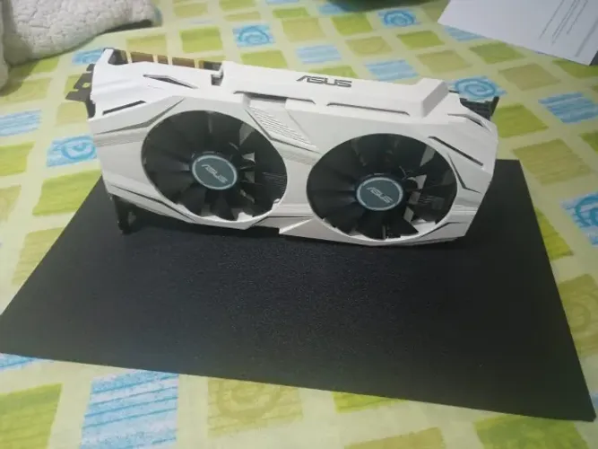 GTX 1070 8 GB ASUS