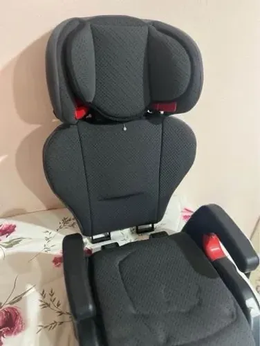 Cadeirinha pra criança