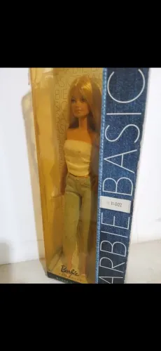 Barbie Collector Basics Jeans