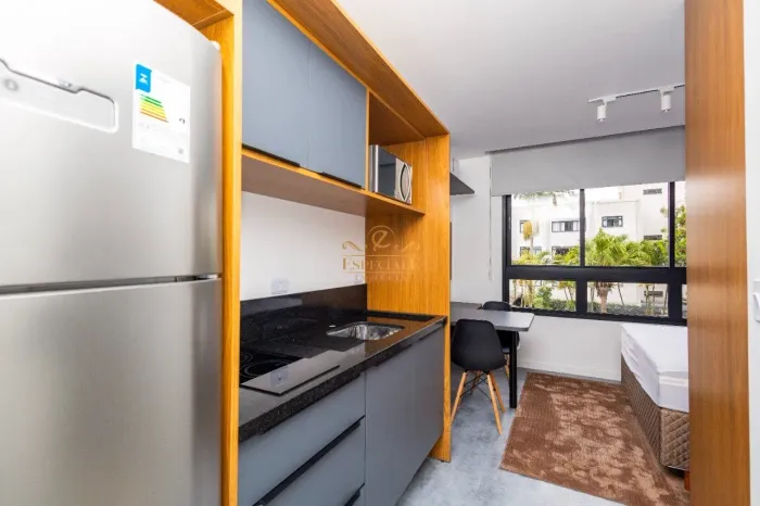 Studio Mobiliado à Venda, 18,50 m² por R$ 300.000,00 - Rebouças - Curitiba/PR