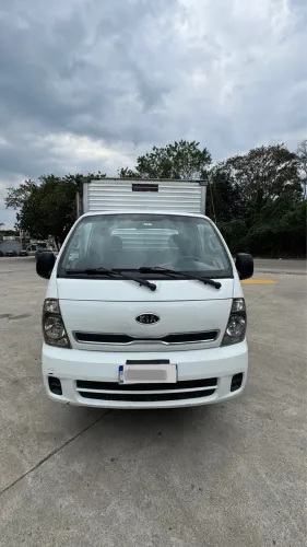 Kia Motors Bongo K-2500 2.5 4X2 TB Diesel 2013