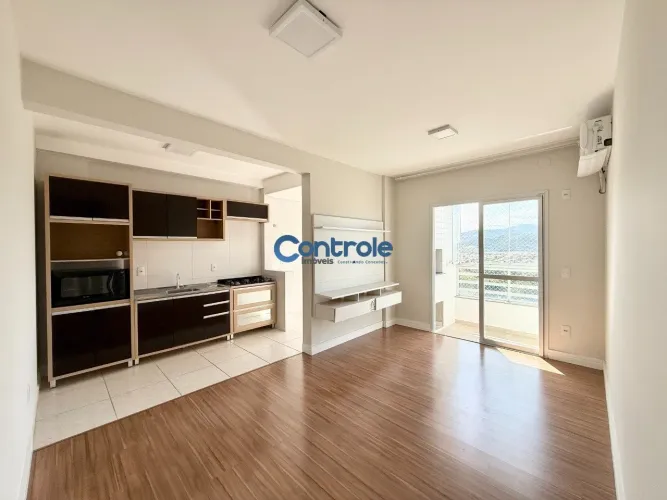 Apartamento 2 dormitórios (1 suíte), Vista mar no bairro Jardim Cidade de Florianópolis/Sã