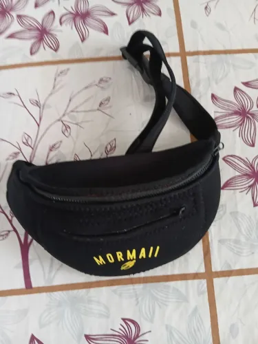 Pochete mormai 