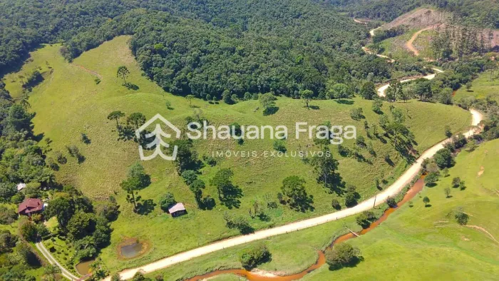 Rancho Quaimado/SC - RARIDADE: 13,5 Hectares no Centro de Rancho Queimado - 3km da Praça