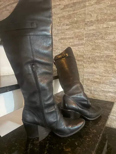 Bota couro over
