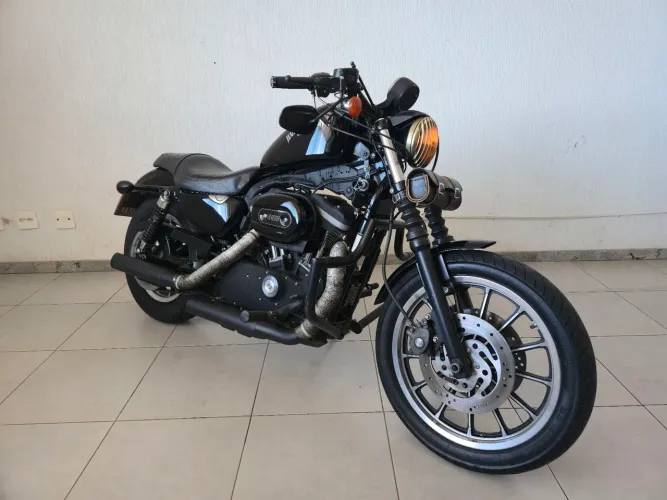Iron 883 