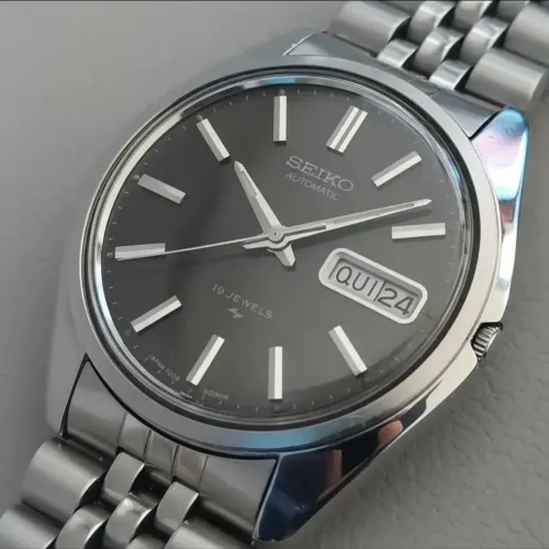Relógio Seiko 7006 Automático 