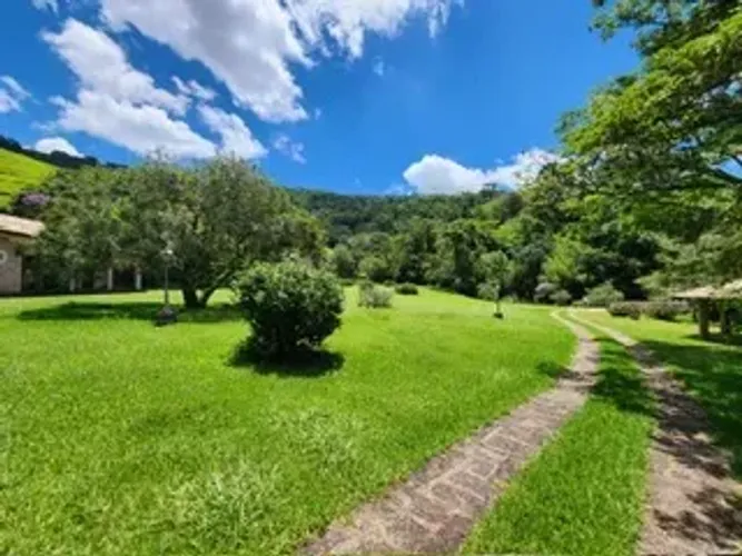 Fazenda em Piracaia com 52 alqueires em localização privilegiada