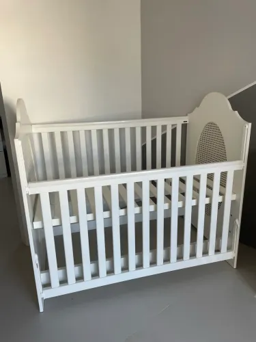 Berço madeira de eucalipto Kleiner