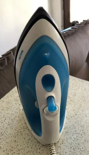 Ferro de passar roupas a vapor Walita 110W