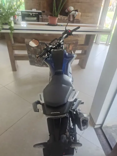 CB300