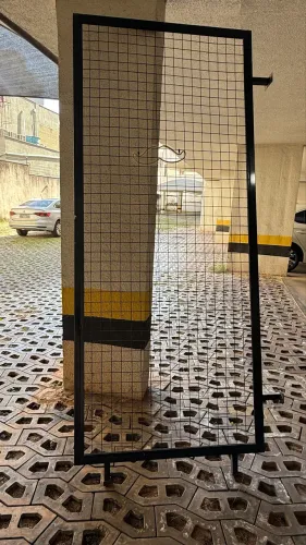 2 iguais divisória de ambiente para barbearia e salão
