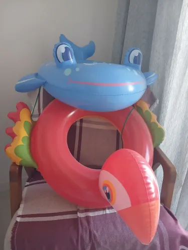 Vendo duas boias para criancas