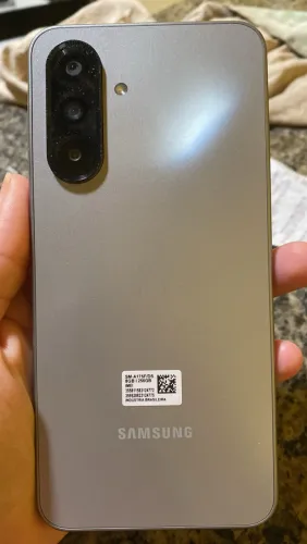 Samsung A17