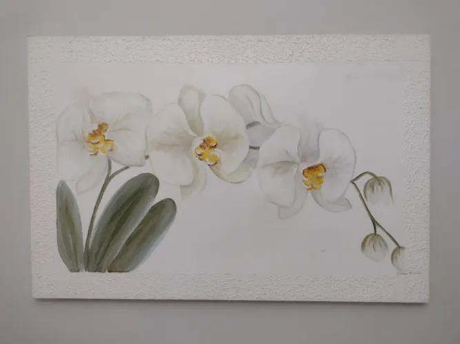 Quadro com pintura assinada
