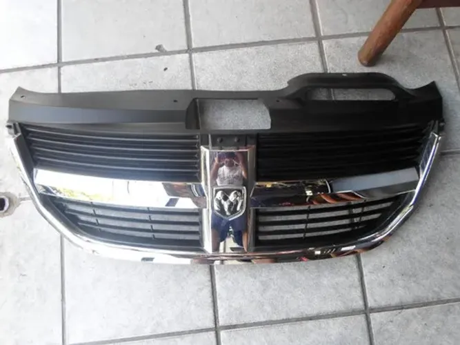 Grade Dianteira Dodge Journey