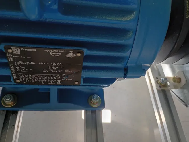 Motor forte 7CV
