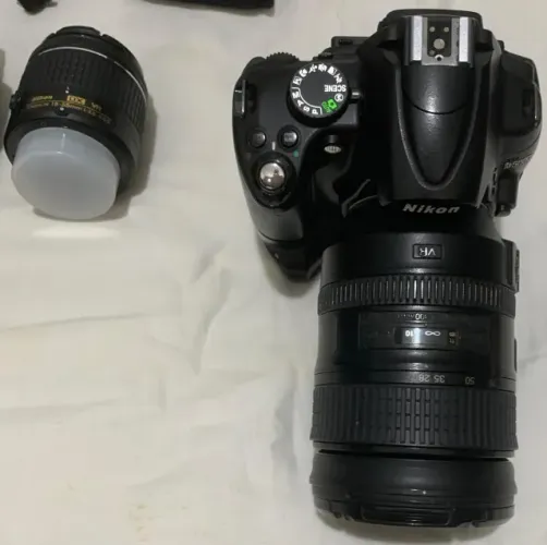 Kit De Câmera Digital Slr Nikon D5000 Com Lentes 28-300mm + 3 lentes, Flash SB-600 + Motor