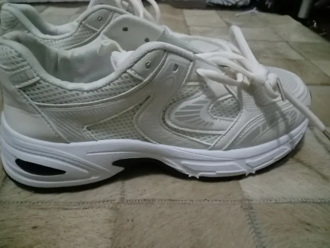 Tênis Off White 38 novo