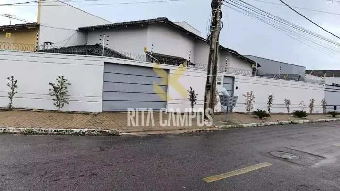 CASA 3/4 COM SUÍTE E PLACA SOLAR NA 309 SUL
