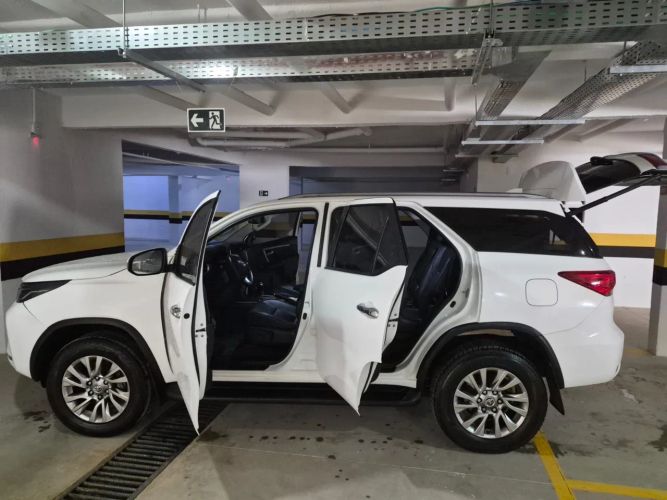 Imagem de Toyota Hilux SW4 SRV 4X2 2.7 Flex 16V Aut. 2021