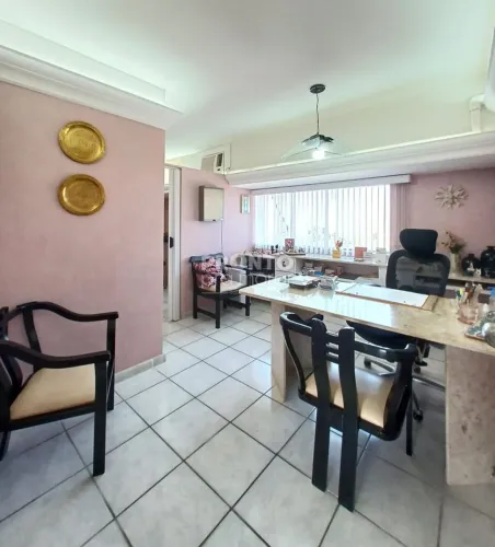 Sala/Conjunto Comercial em Espinheiro
