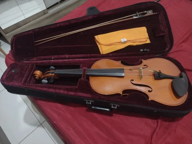 Viola de Arco + Bolsa + GEM