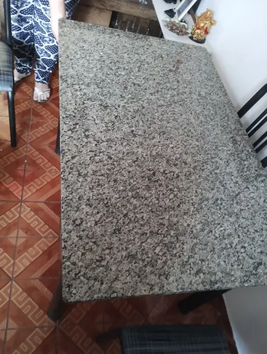 Mesa de mármore