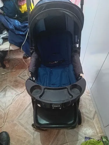 Carrinho de bebê cosco + bebê conforto britax