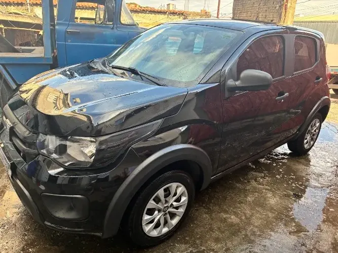Fiat Mobi Like 1.0 Fire Flex 5P. 2021