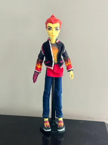 Monster high heath burns