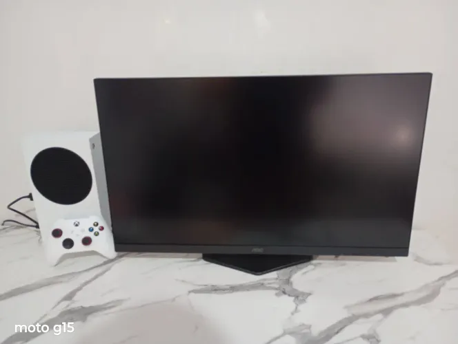 Xbox Series S + Monitor 27' Full HD AOC
