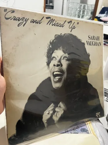 Lote com 5 Vinil Elton John Duets e outros de Jazz