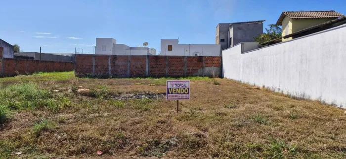 Vendo Lote localizado no setor Jardim America em Porto Nacional-TO