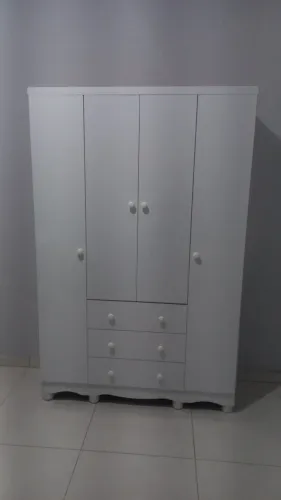 Guarda roupa infantil