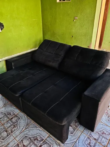 ? Sofá retrátil preto suede higienizado nada rasgado nem quebrado ? ENTREGO ?