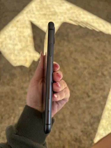 iPhone 11 128GB PRETO em ótimo estado 