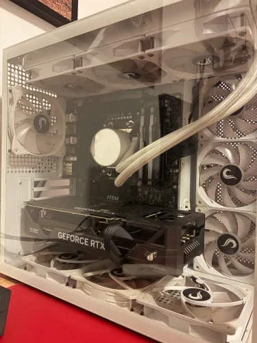 PC Gamer High-End Ryzen 7 9800X3D + RTX 4070 Ti Super | DDR5 + Monitor 360 hz