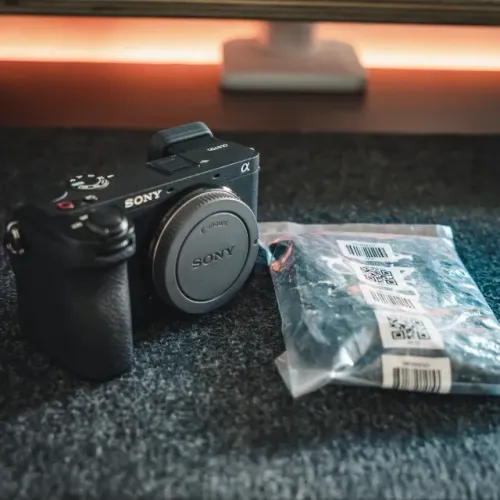 CAMERA SONY A6700 26MP - CORPO