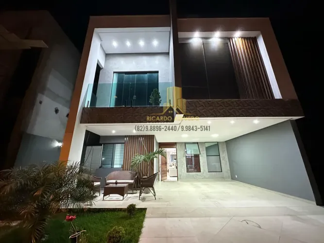 Casa com 04 quartos, piscina, varanda e 04 vagas, a venda, Alpha Jardins