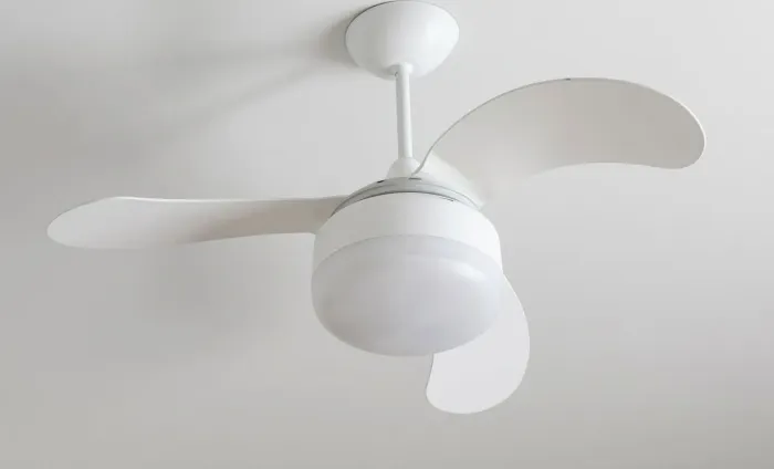 VENTILADOR DE TETO USADO