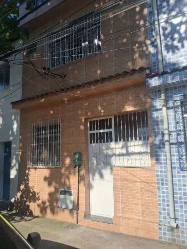 Casa em frente ao engenhao