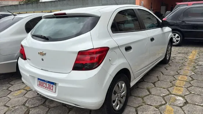 Chevrolet Onix JOY Hatch 1.0 8V Flex Mec. 4P 2019