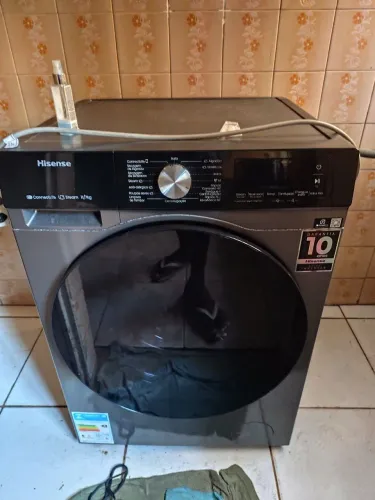 Lava e Seca Hisense 11kg Titanium