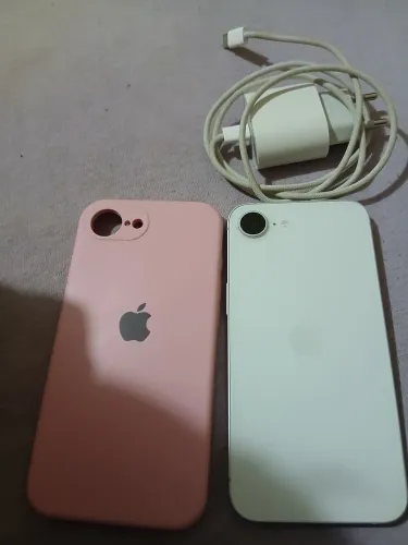 Vendo - iPhone 16e / semi novo