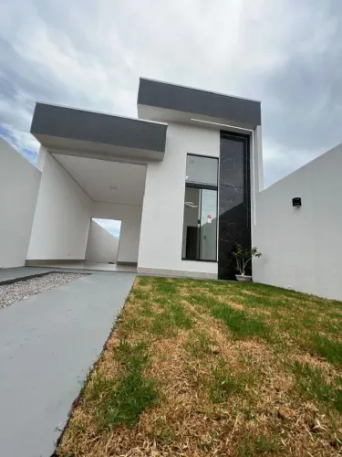 Excelente Casa no Jd. Paula I - Acabamento Alto Padrão