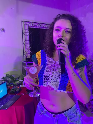 ? Música ao Vivo para seu Evento com Jullie Fonseca! (A partir de R$ 350)