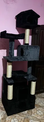Arranhador novo