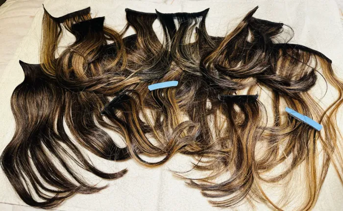 Mega Hair Brasileiro na Fita adesiva